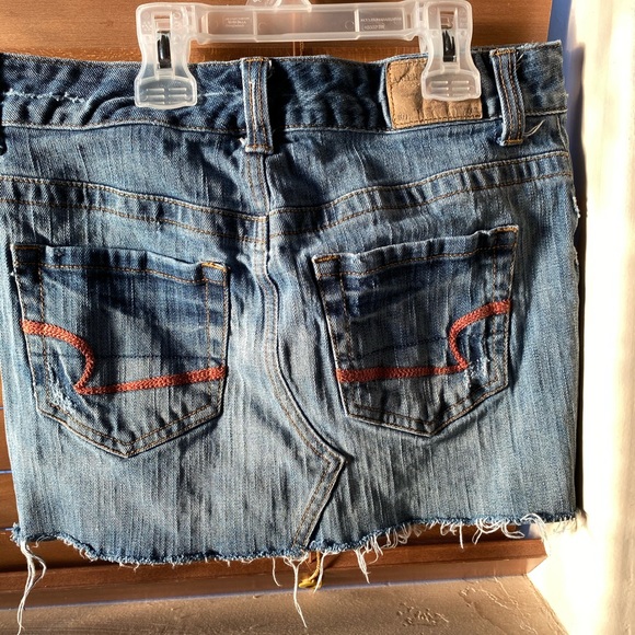 American Eagle Denim Skirt - Picture 2 of 3